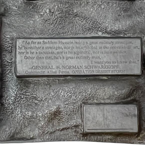 Operation Desert Storm Commemorative Pewter Belt Buckle Special Limited Edition - Picture 5 of 6